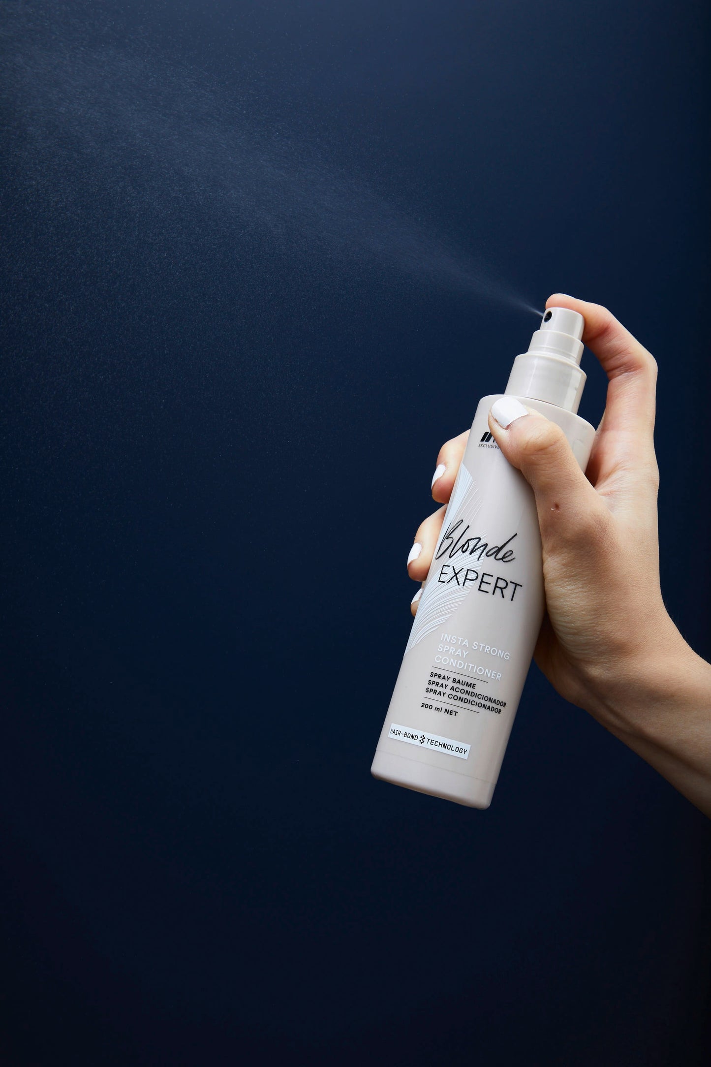 Indola Instatrong Spray Conditioner 200ml